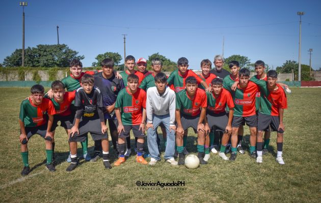 Defensores Unidos visitó a Paraná - Foto: Hugo Javier Aguado