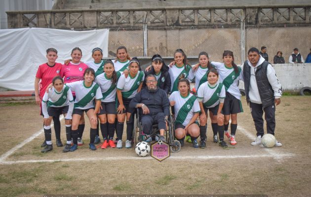 Banfield lidera la Zona B - Foto Facebook Fútbol Femenino San Pedro 