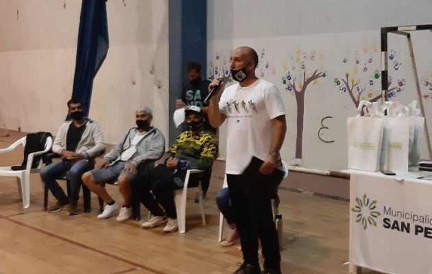 Arnal en la presentación del programa - Foto Prensa Municipalidad de San Pedro