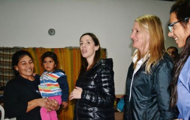 María Eugenia Vidal visitó a evacuados. Foto: Baradero Te Informa