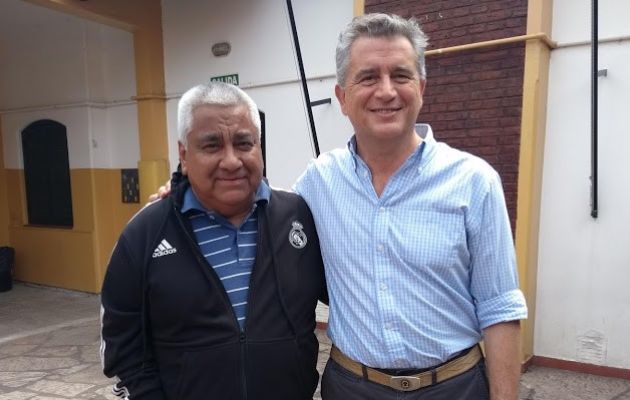 Cecilio Salazar junto al Ministro de Agroindustria Miguel Etchevehere. Foto: Visión Regional