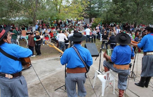 Fiesta provincial del mondongo y la torta frita en Santa Coloma. Foto: Baradero Te Informa