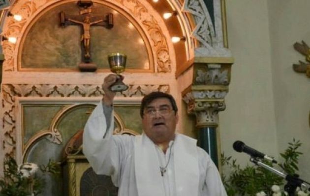 Juan "Juanchi" Antón, expárroco de Pérez Millán. Foto: laradioramallo.com.ar