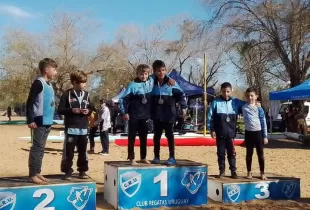Náutico consiguió 12 podios en Concepción del Uruguay - Foto Prensa Náutico 