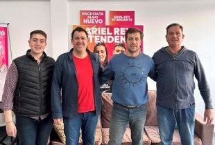Ariel Rey encabeza la lista de unidad que busca definir Juntos