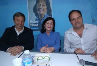 Ester junto a los Intendentes Cascallares y Maggiotti. Foto: Visión Regional