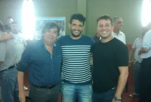 Acosta junto al Secretario Gremial Rubén García y el Diputado Doval, impulsor de la Ley 14.656