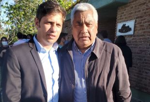 El intendente Salazar junto al gobernador Axel Kicillof, en Mercedes