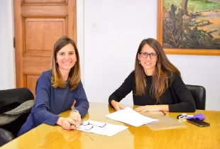 La ministra Gómez Alcorta y la titular de Anses, Fernanda Raverta.